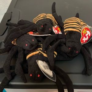 Rare and Retired 1997 Ty Beanie Babies Original Spinner the Spider Errors